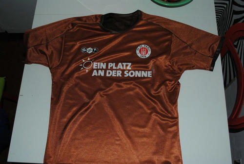 maillot de foot fc sankt pauli domicile 2010-2011 rétro