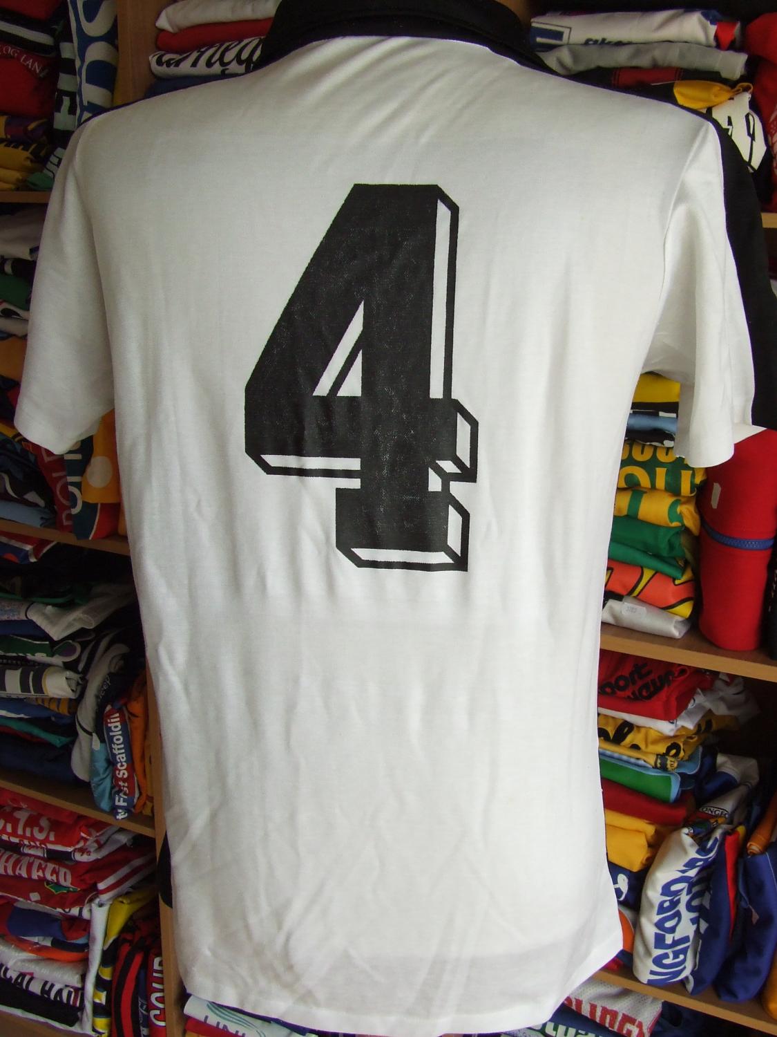 maillot de foot fortuna düsseldorf réplique 1977 rétro maillot de foot fortuna düsseldorf réplique 1977 rétro