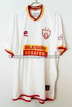 maillot de foot galatasaray exterieur 2001-2002 pas cher