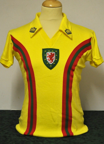 maillot de foot galles exterieur 1976-1979 pas cher