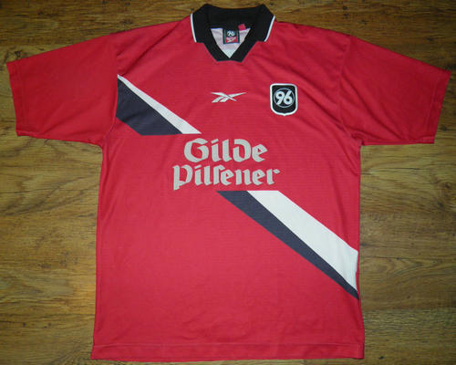 maillot de foot hannover 96 domicile 1999-2000 rétro