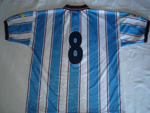 maillot de foot hearts exterieur 1995-1996 rétro maillot de foot hearts exterieur 1995-1996 rétro