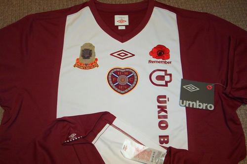 maillot de foot hearts particulier 2010-2011 pas cher