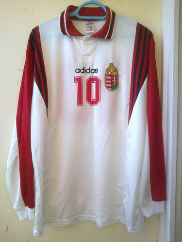 maillot de foot hongrie exterieur 1996-1997 pas cher