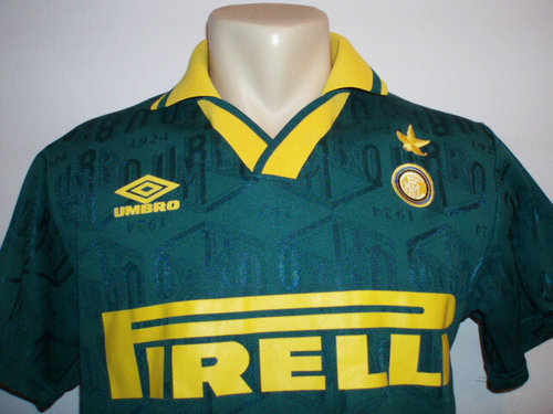 maillot de foot inter milan particulier 1995-1996 rétro