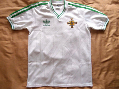 maillot de foot irlande du nord exterieur 1986-1988 rétro