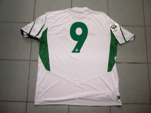 maillot de foot irlande du nord exterieur 2004-2006 rétro