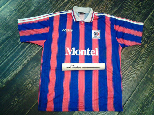 maillot de foot johor fc domicile 1996-1997 rétro