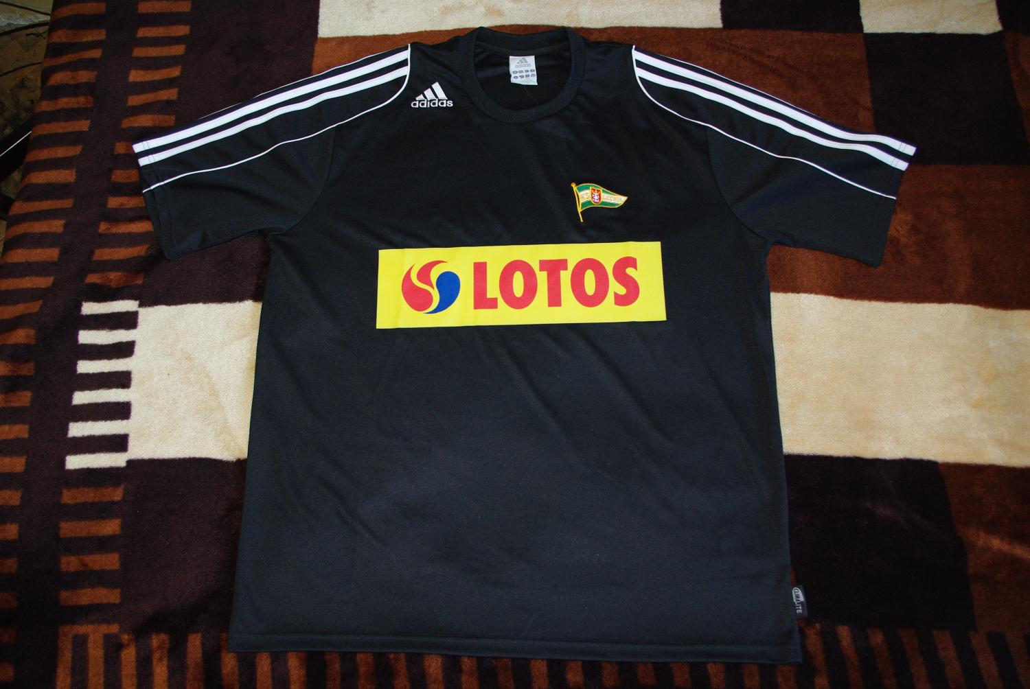 maillot de foot lechia gdańsk third 2011-2012 rétro