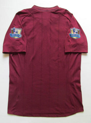 maillot de foot manchester city exterieur 2012-2013 pas cher maillot de foot manchester city exterieur 2012-2013 pas cher