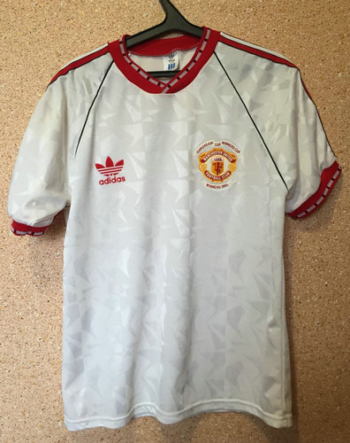maillot de foot manchester united réplique 1991 rétro