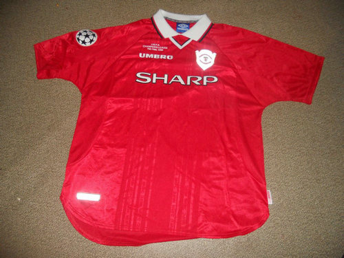 maillot de foot manchester united réplique 1997-2000 pas cher