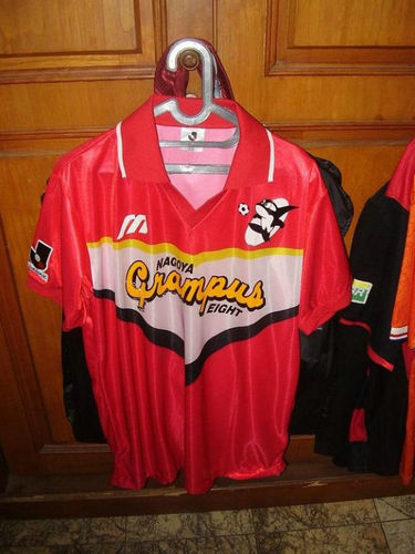 maillot de foot nagoya grampus domicile 1991-1992 rétro