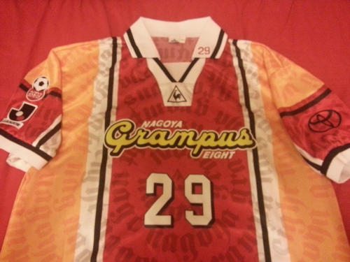 maillot de foot nagoya grampus domicile 1996-1997 rétro