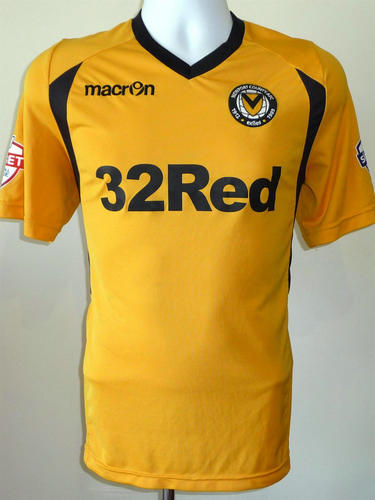 maillot de foot newport county afc domicile 2013-2014 rétro