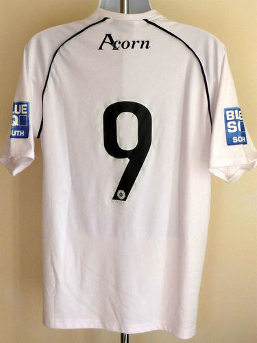 maillot de foot newport county afc exterieur 2009-2010 pas cher maillot de foot newport county afc exterieur 2009-2010 pas cher