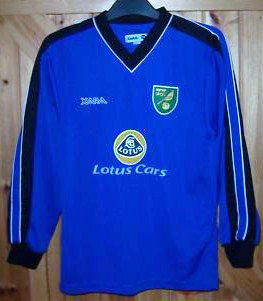 maillot de foot norwich city gardien 2004-2005 rétro