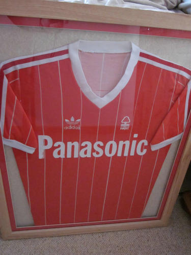 maillot de foot nottingham forest domicile 1981-1982 rétro