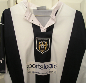 maillot de foot notts county domicile 2000-2001 rétro