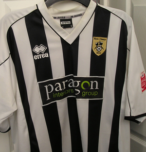 maillot de foot notts county domicile 2005-2006 rétro