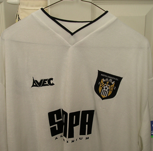 maillot de foot notts county exterieur 1999-2000 rétro