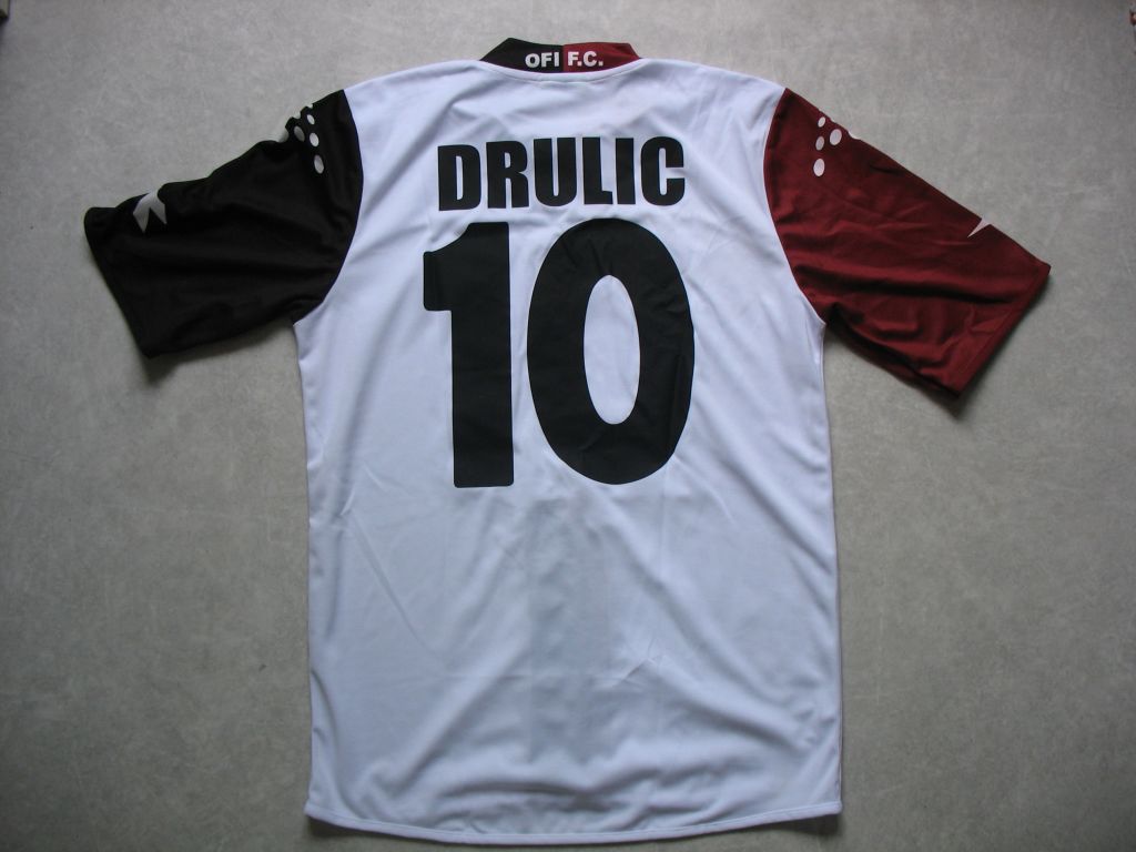 maillot de foot ofi crète domicile 2008-2009 rétro