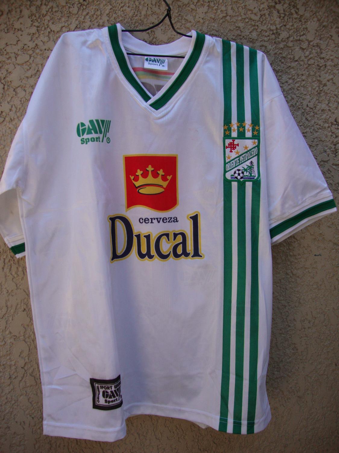 maillot de foot oriente petrolero domicile 2005 pas cher