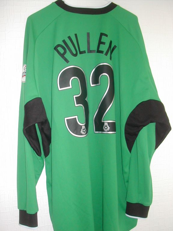 maillot de foot peterborough united gardien 2003-2004 rétro maillot de foot peterborough united gardien 2003-2004 rétro