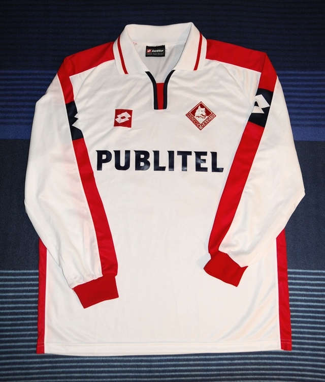 maillot de foot piacenza calcio exterieur 2001-2002 pas cher