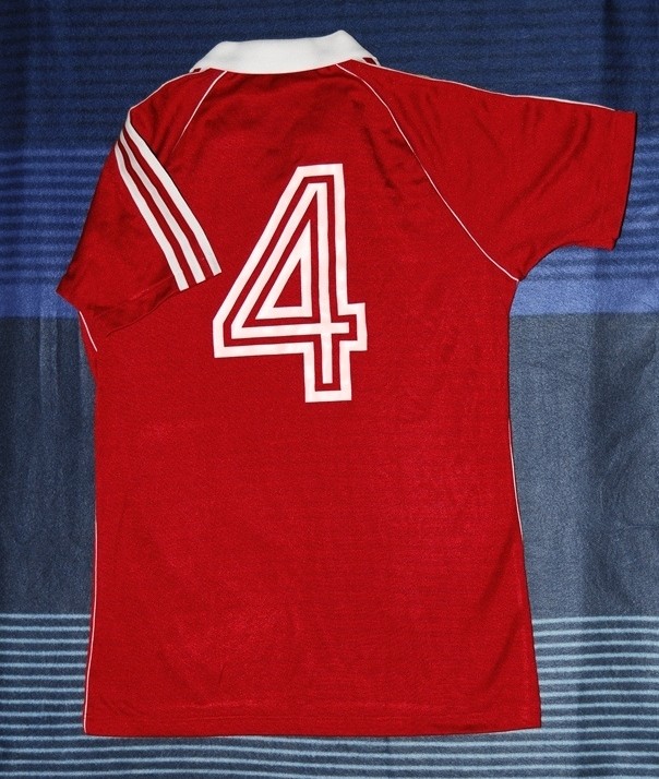 maillot de foot portugal domicile 1979-1983 rétro maillot de foot portugal domicile 1979-1983 rétro