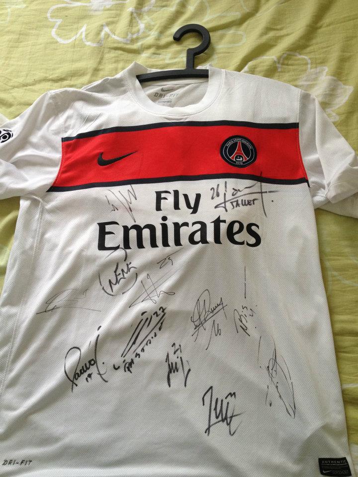 maillot de foot psg exterieur 2011-2012 rétro