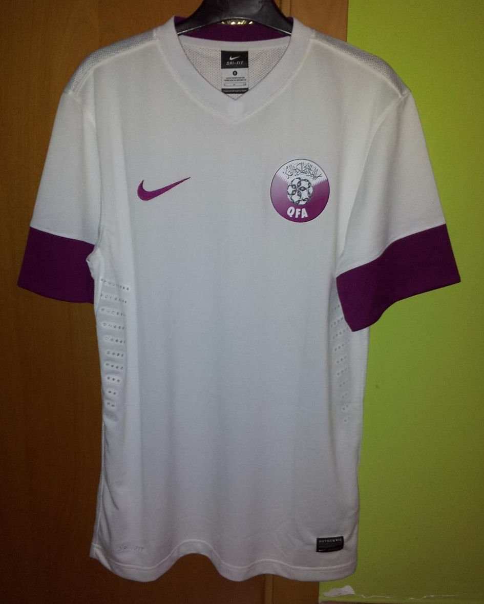 maillot de foot qatar exterieur 2013 pas cher