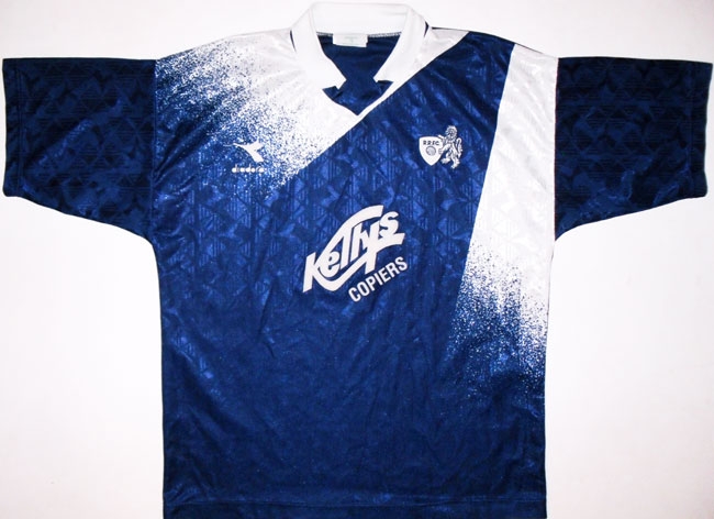 maillot de foot raith rovers domicile 1993-1994 rétro