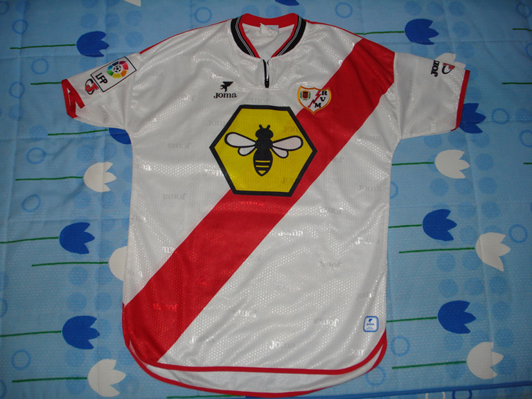 maillot de foot rayo vallecano domicile 2001-2002 rétro