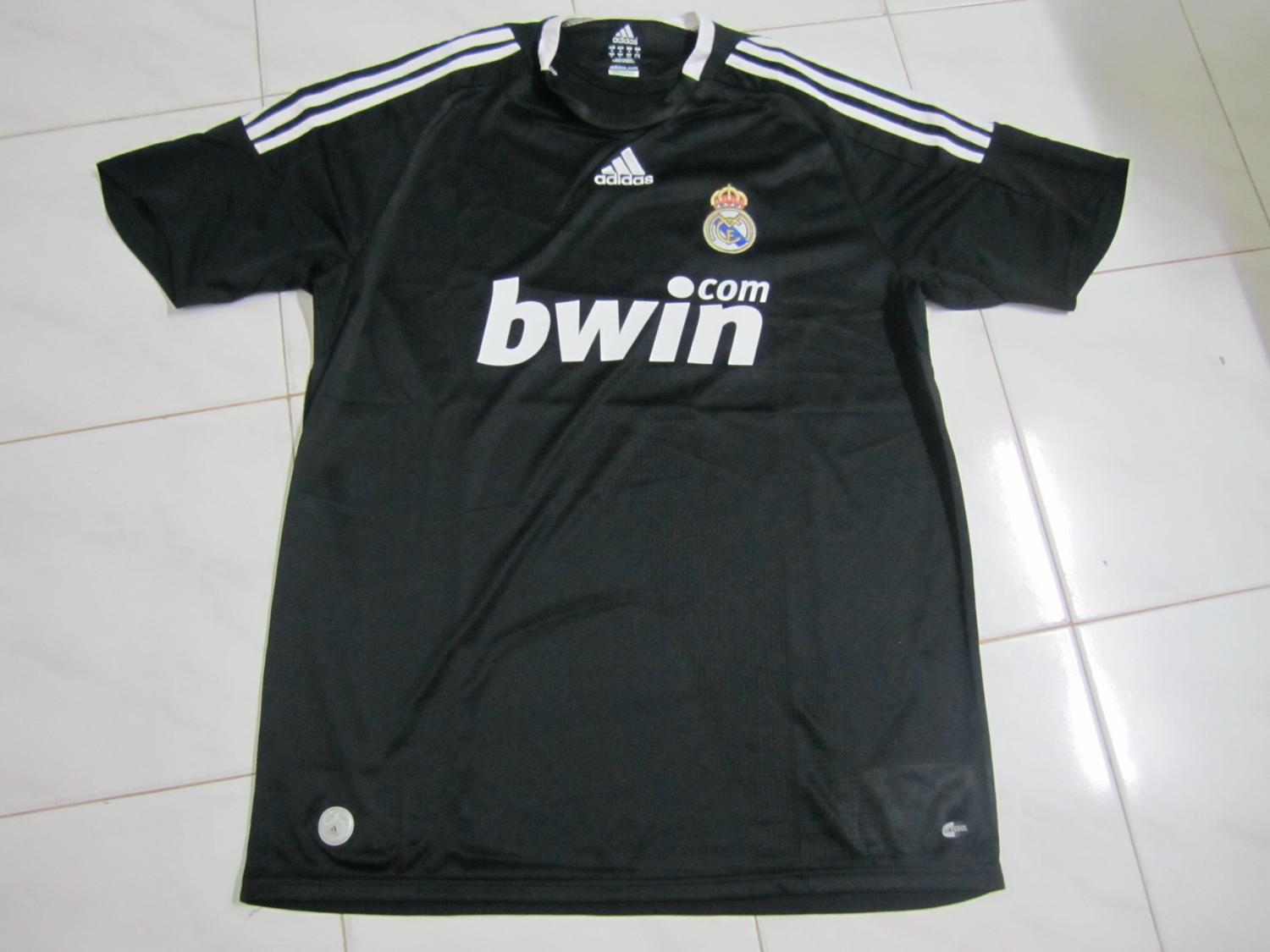 maillot de foot real madrid third 2008-2009 rétro maillot de foot real madrid third 2008-2009 rétro