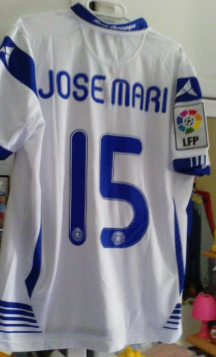 maillot de foot real saragosse domicile 2012-2013 rétro maillot de foot real saragosse domicile 2012-2013 rétro