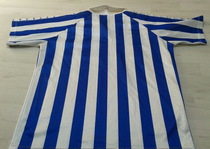 maillot de foot real sociedad domicile 1990-1992 rétro maillot de foot real sociedad domicile 1990-1992 rétro