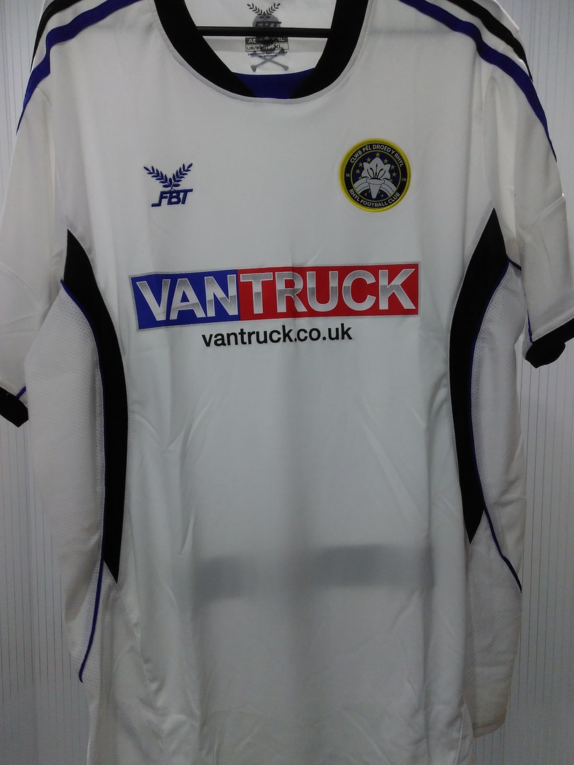 maillot de foot rhyl fc domicile 2013-2015 rétro