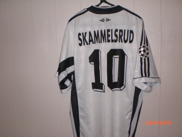 maillot de foot rosenborg bk réplique 1999 rétro