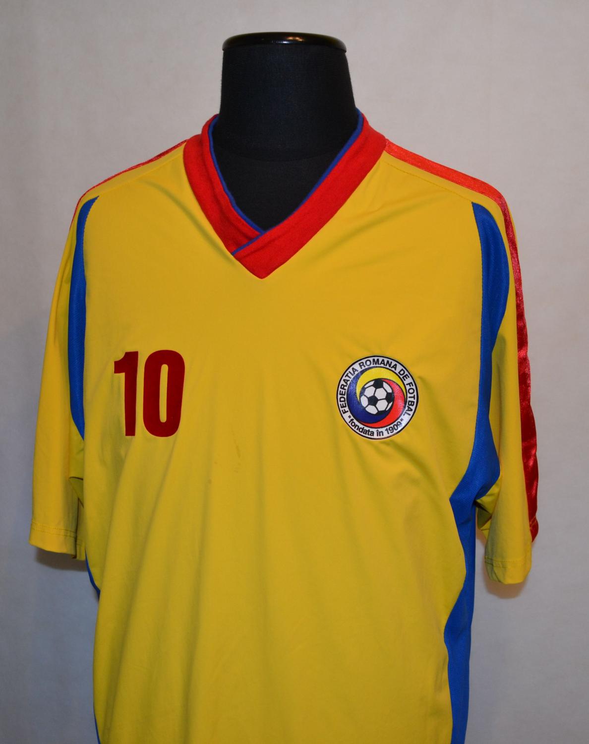 maillot de foot roumanie réplique 2000 rétro