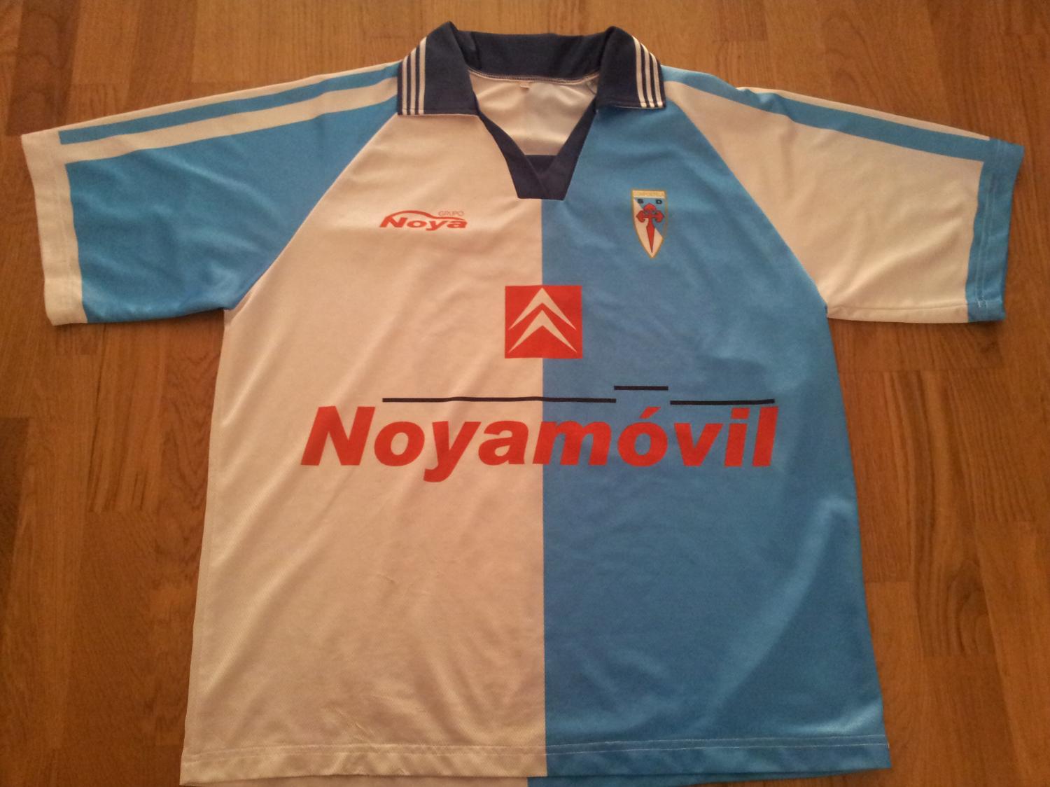 maillot de foot sd compostelle domicile 2005-2006 rétro