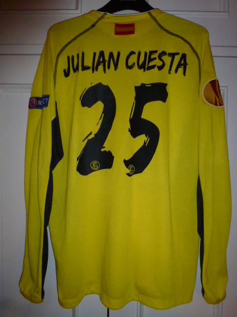 maillot de foot séville fc gardien 2013-2014 rétro maillot de foot séville fc gardien 2013-2014 rétro