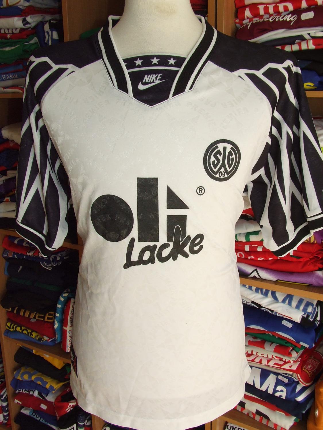 maillot de foot SG Wattenscheid 09 domicile 1994-1995 rétro