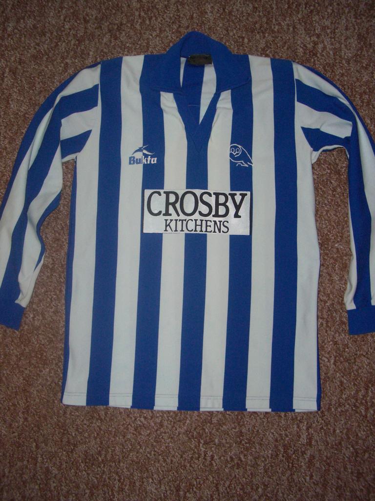 maillot de foot sheffield wednesday domicile 1984 rétro