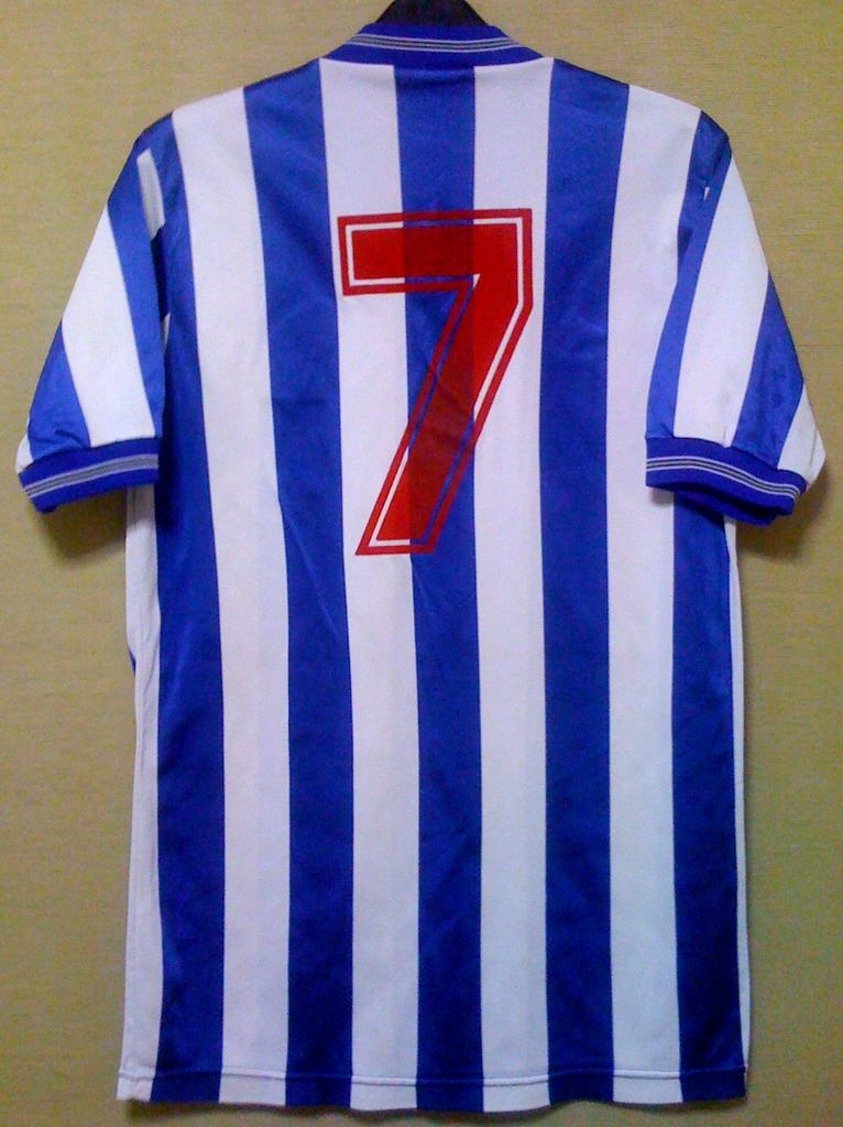 maillot de foot sheffield wednesday domicile 1985-1986 rétro maillot de foot sheffield wednesday domicile 1985-1986 rétro