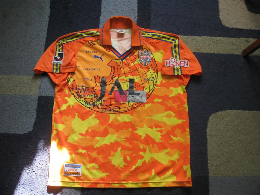 maillot de foot shimizu s-pulse domicile 1999-2000 rétro