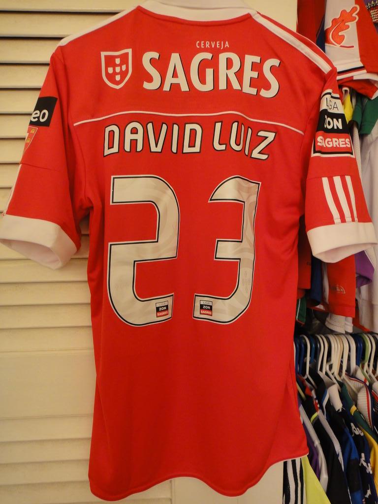 maillot de foot sl benfica domicile 2010-2011 rétro