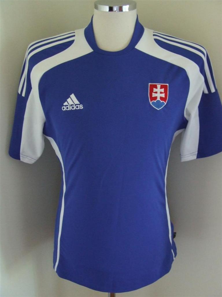 maillot de foot slovaquie domicile 2008 pas cher
