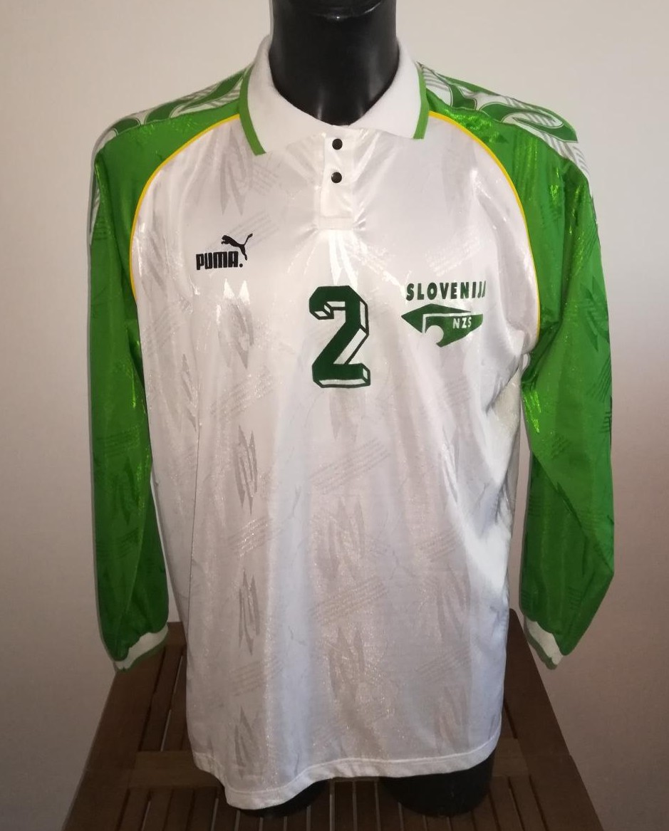 maillot de foot slovénie exterieur 1995-1996 rétro