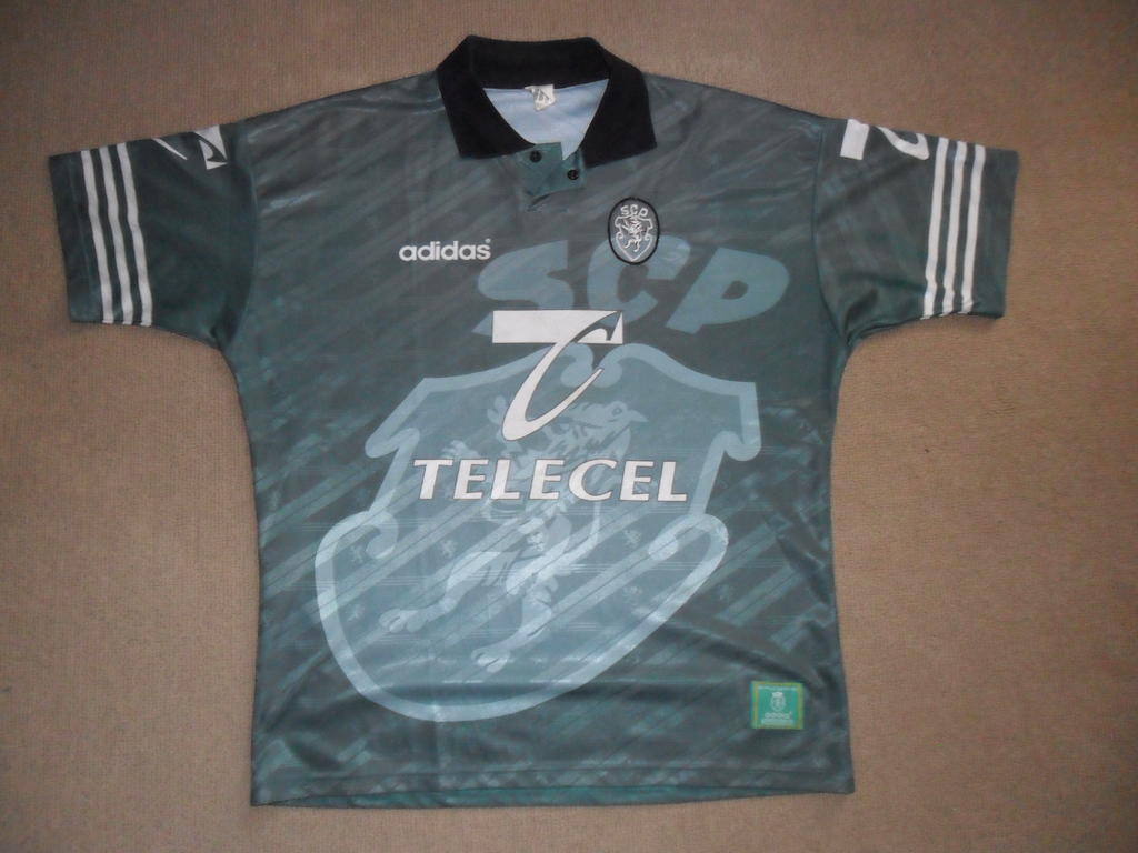 maillot de foot sporting cp exterieur 1997-1998 rétro